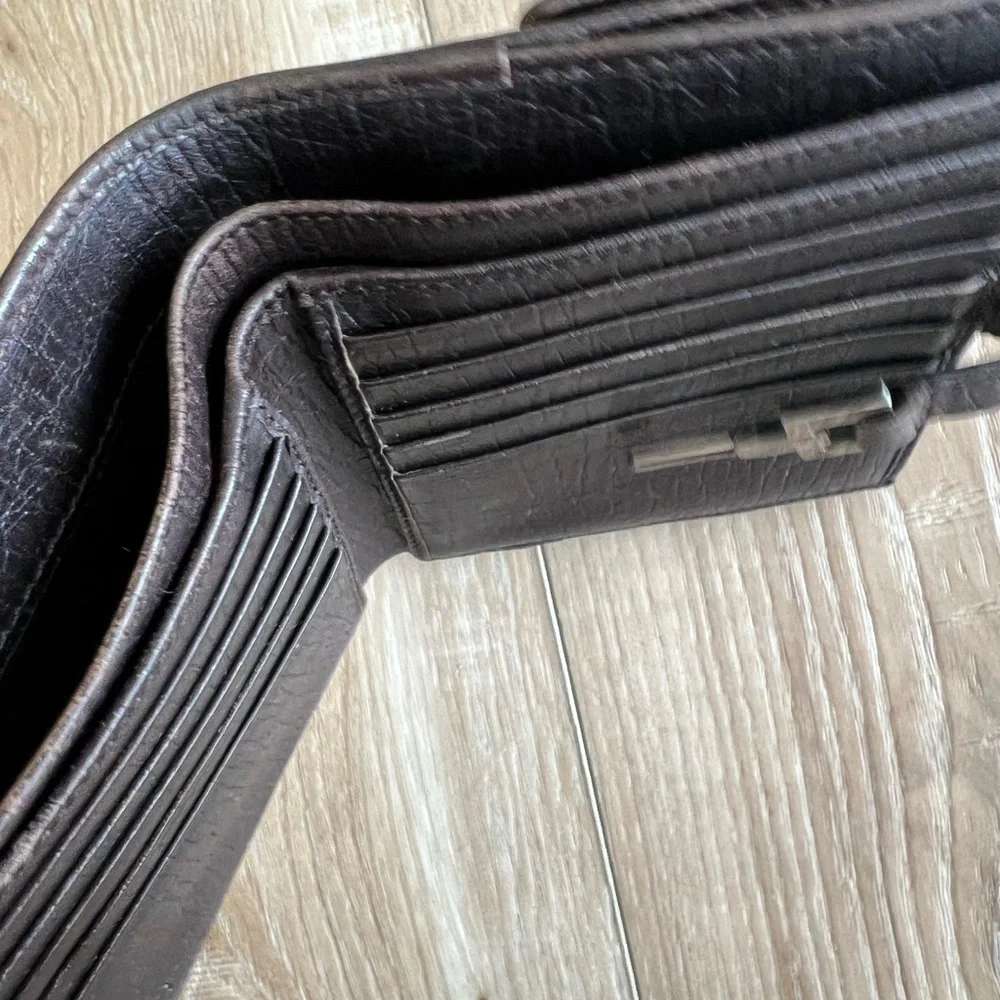 GUCCI Canvas Jackie Sherry Line Wallet w/ Piston lock closure - Picture 6 of 11